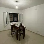 Blue Wave Apartment *